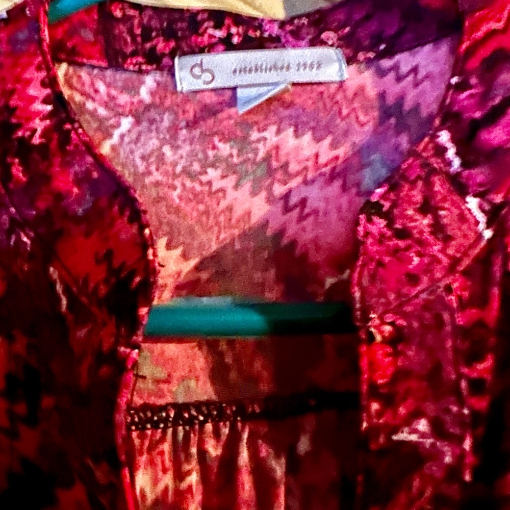 Dress Barn Women’s Tops | Blouse | Sleeveless | Dark Paisley Print Tunic | Small